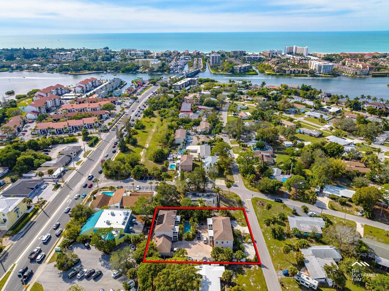 Redwood - Photo 3 of 7