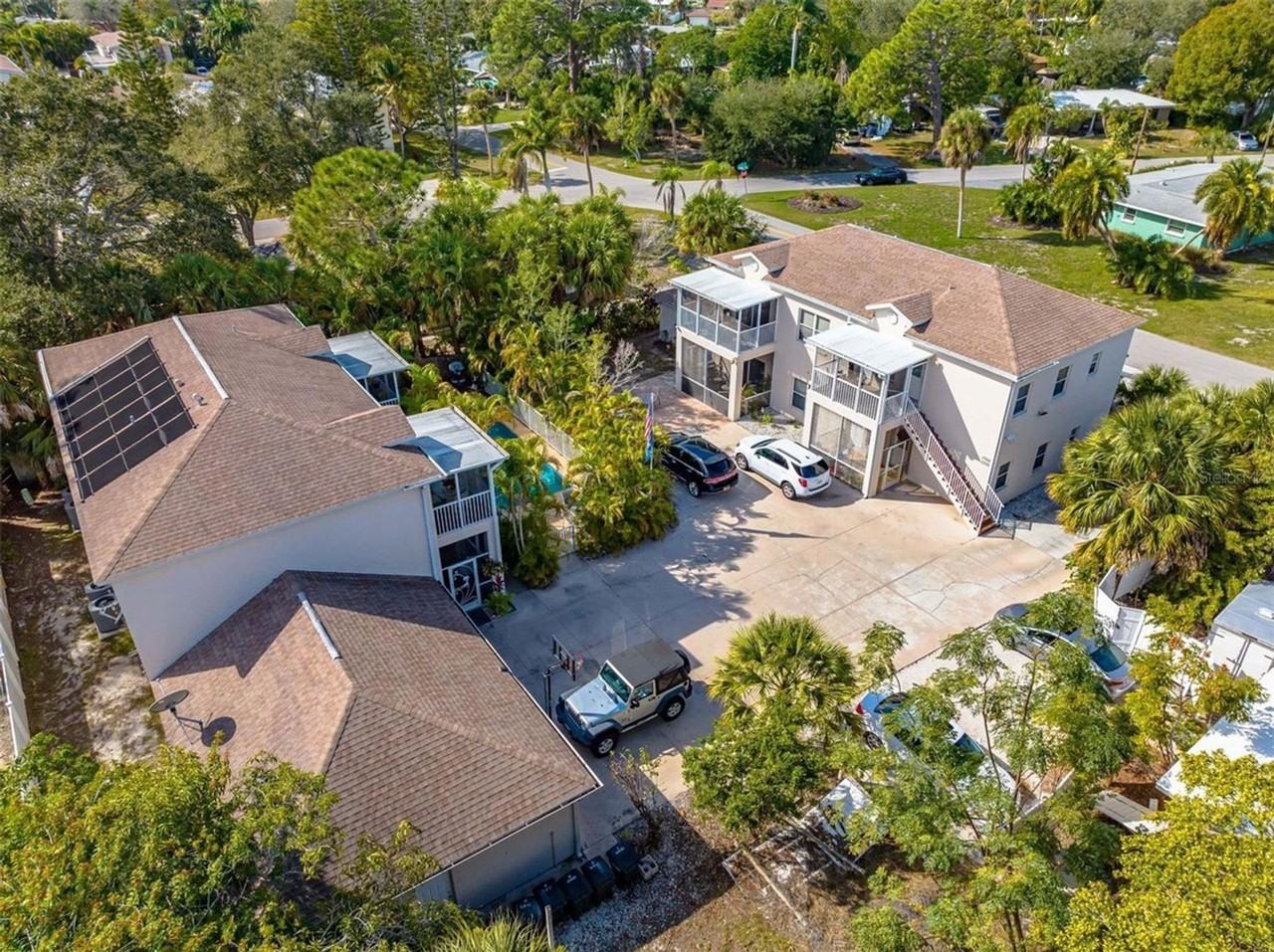 Redwood - Photo 6 of 7