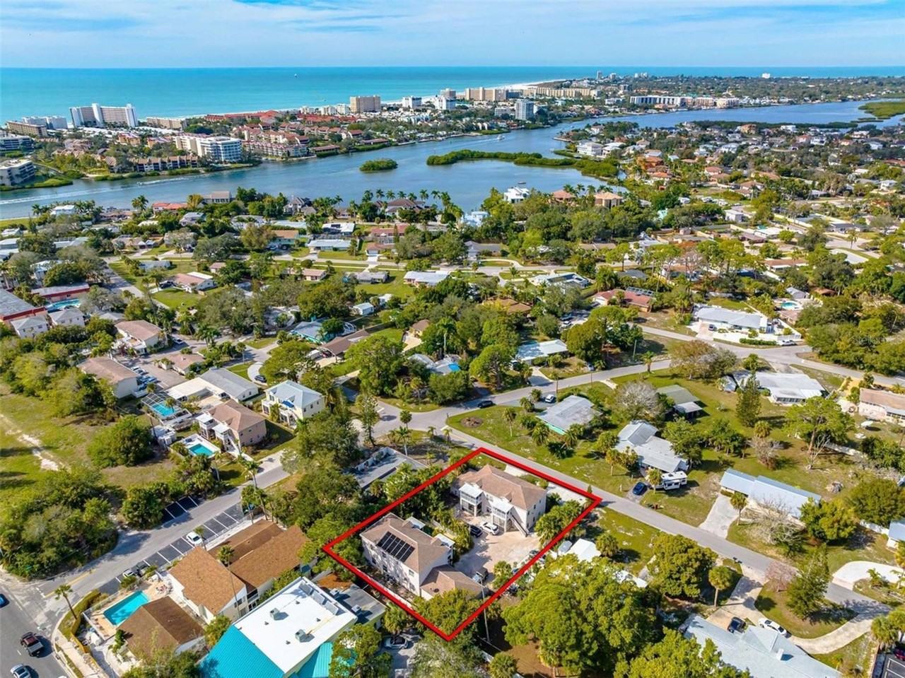 Redwood - Photo 7 of 7