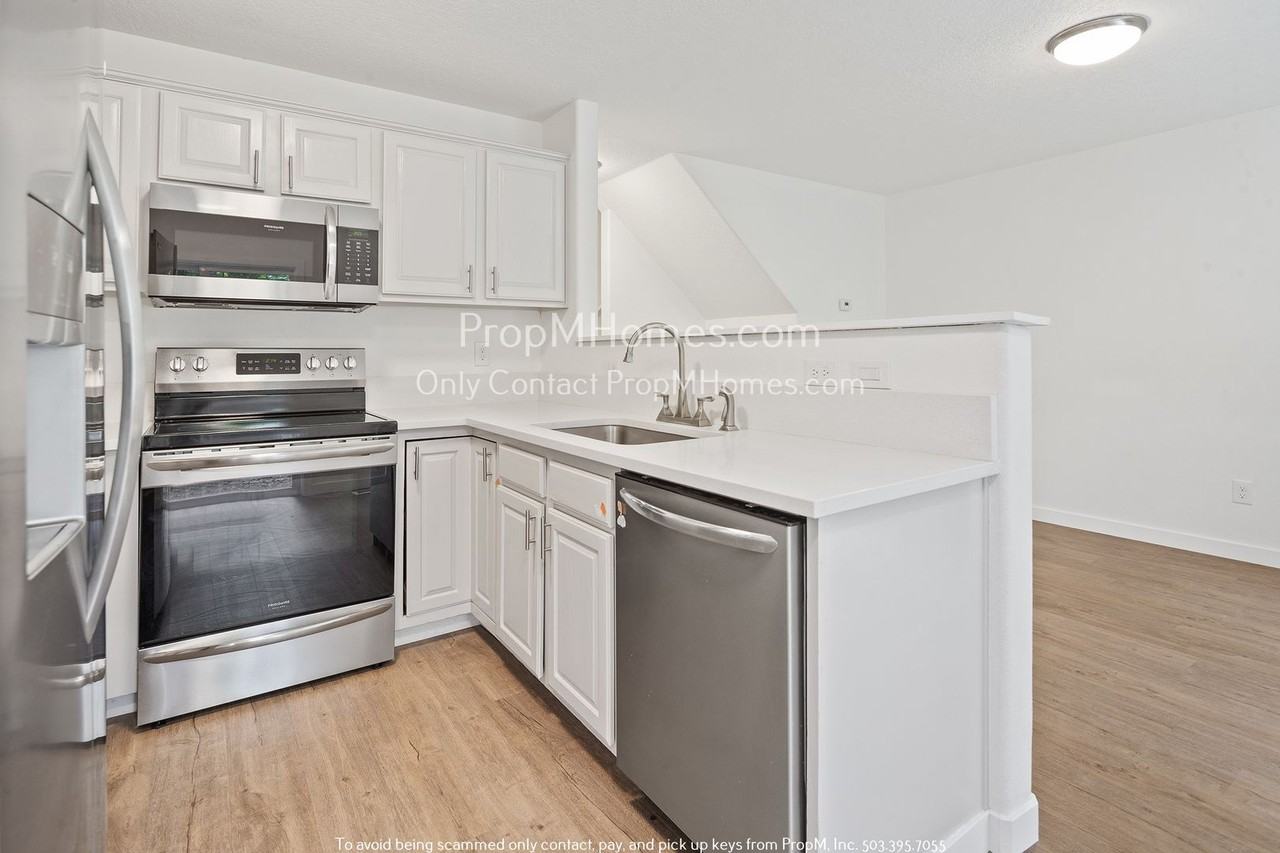 16954 Se Ankeny St - Photo 2 of 33