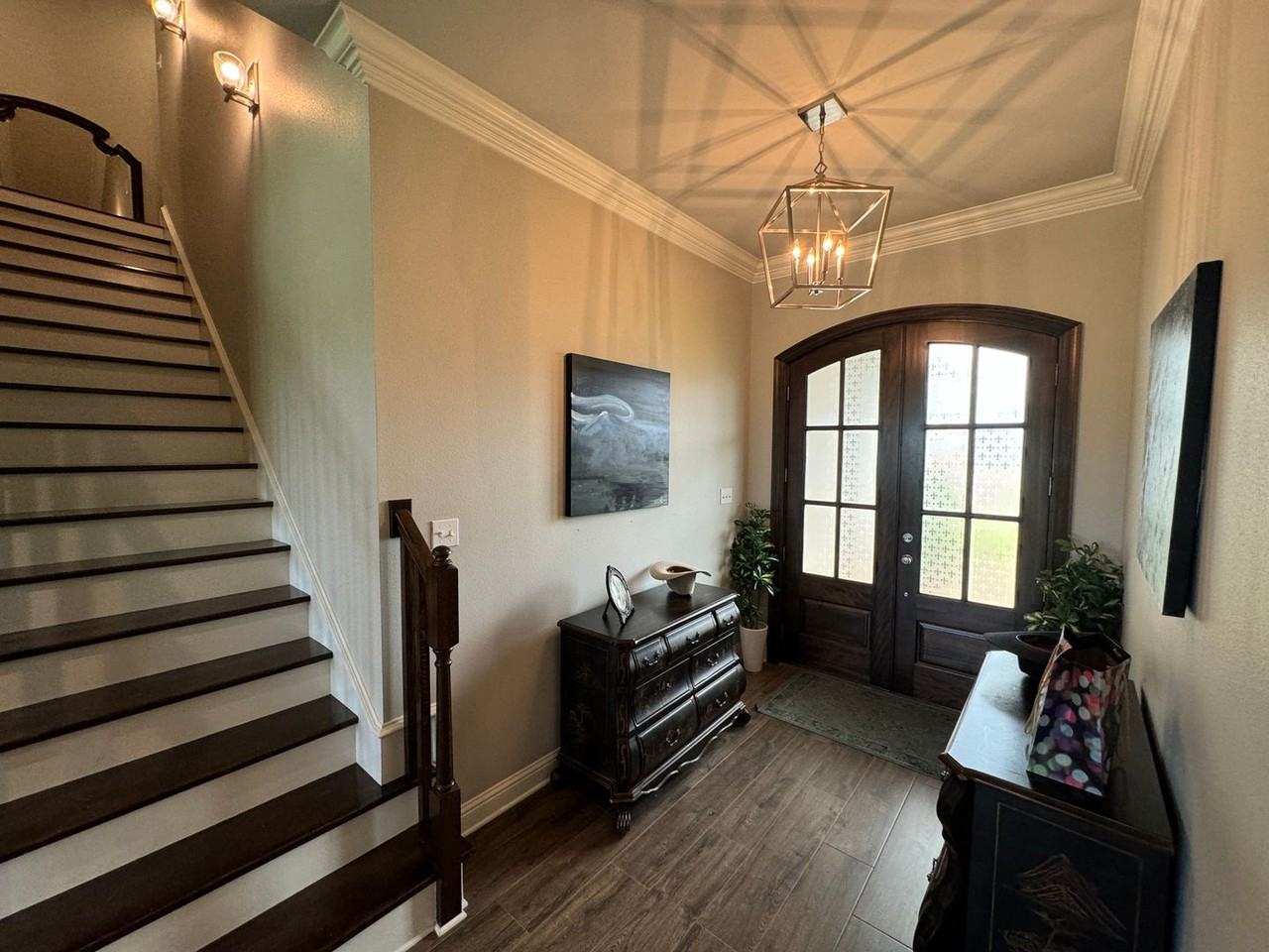 629 Dumaine Dr - Photo 3 of 39