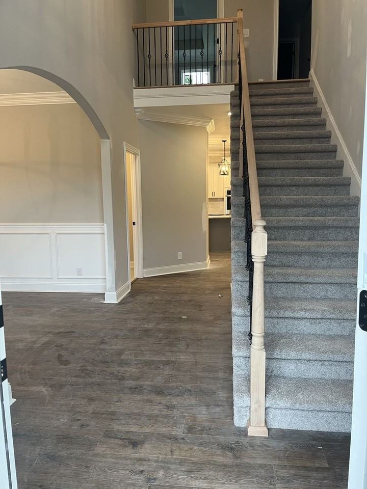 222 Cotoneaster Ln - Photo 2 of 50