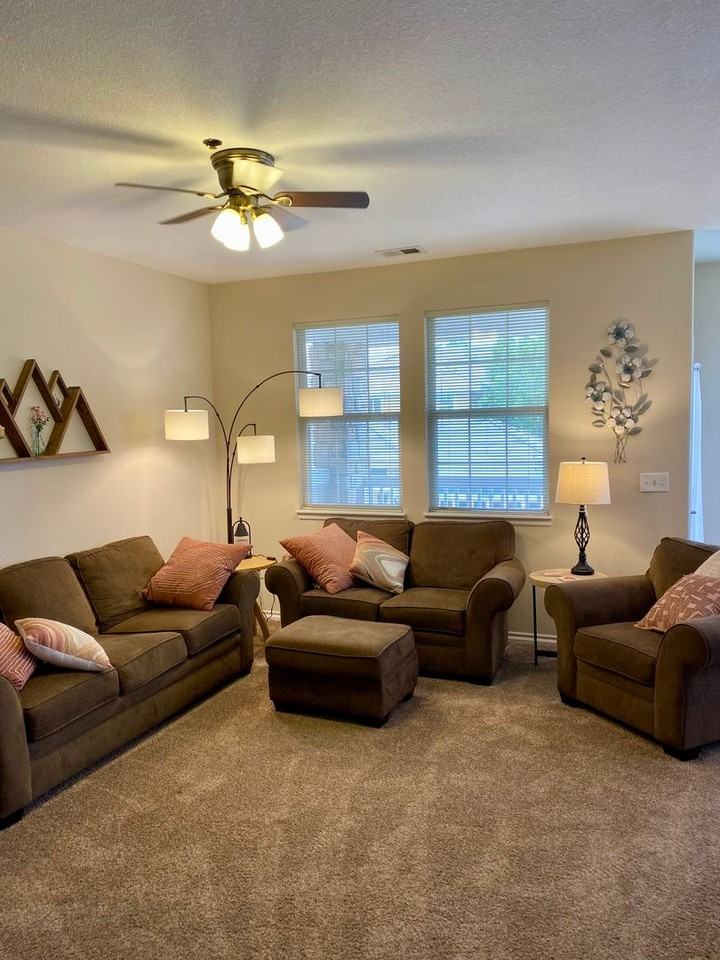 3332 Molly Ln - Photo 3 of 24