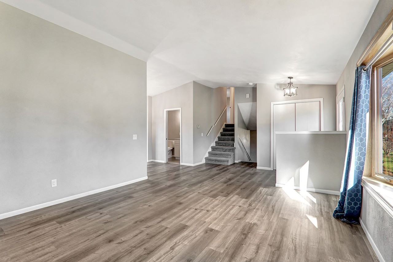 3789 Sky High Rd - Photo 6 of 30