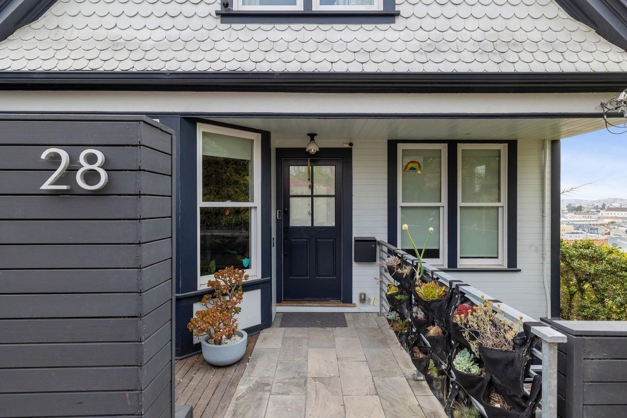 28 Montcalm St - Photo 7 of 50