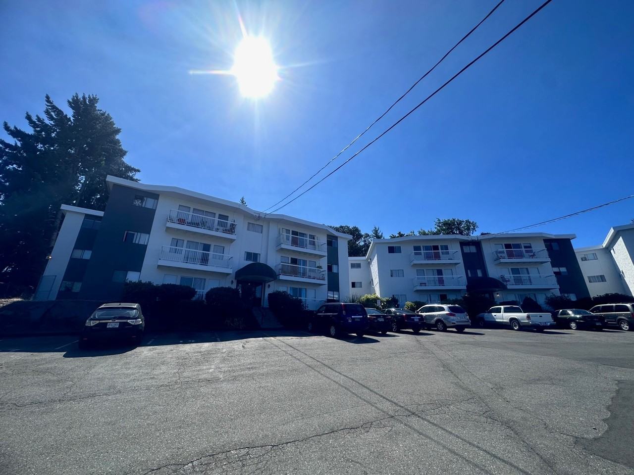 1527 B11 1527 Boundary Crescent #B11 - Photo 2 of 12