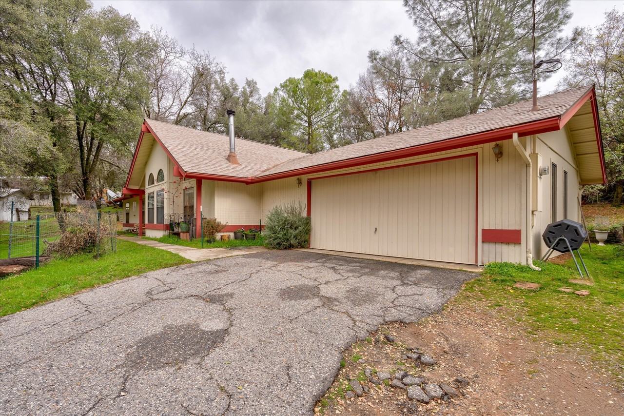 38711 Golden Ball Dr #1 - Photo 2 of 15