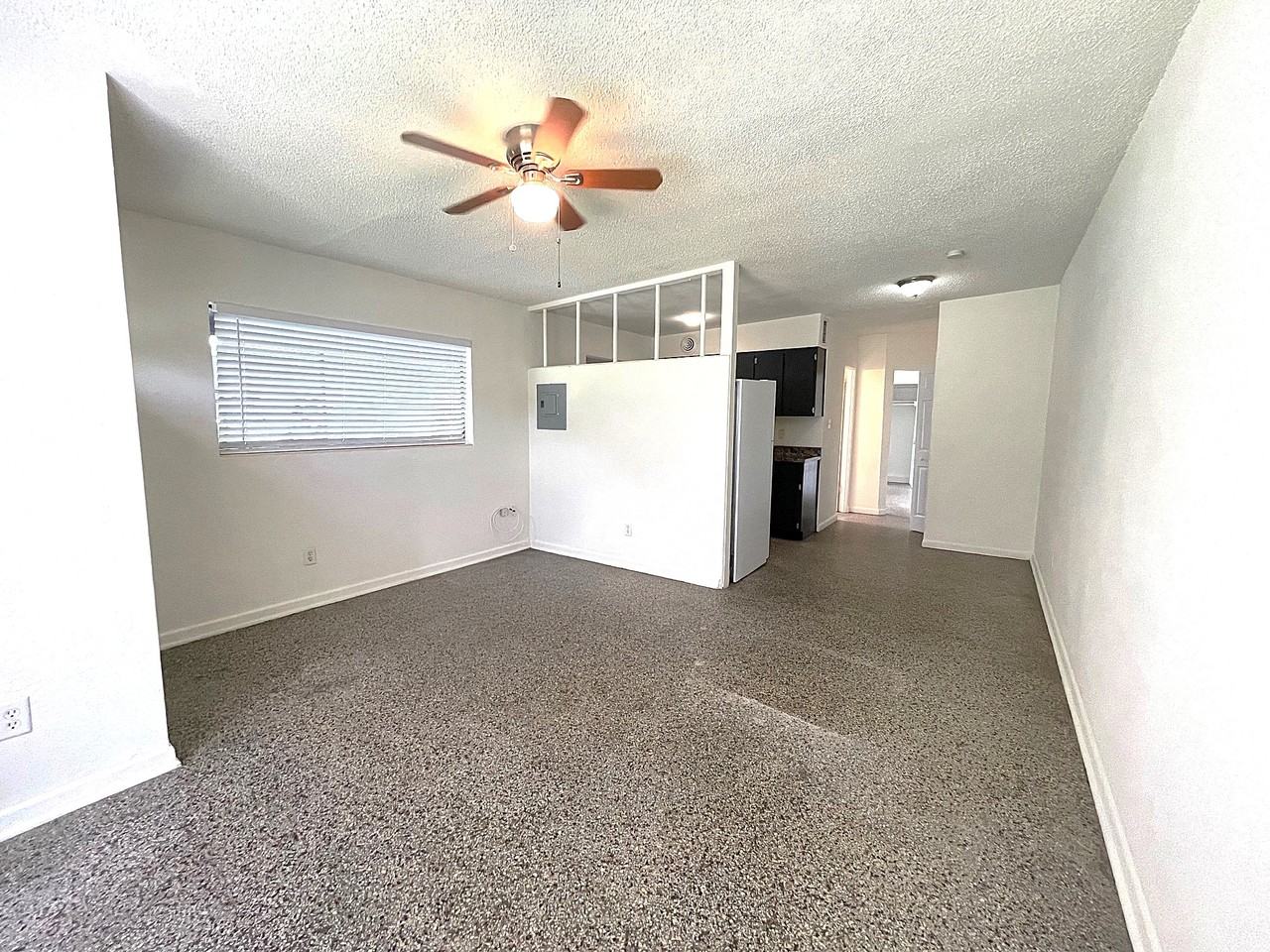 218 N Lakeland Ave #1 - Photo 6 of 20