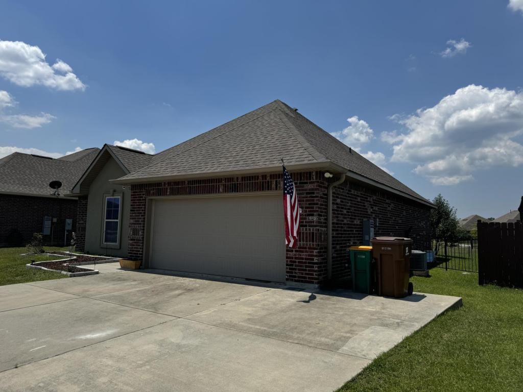 16901 Desmare St - Photo 4 of 20