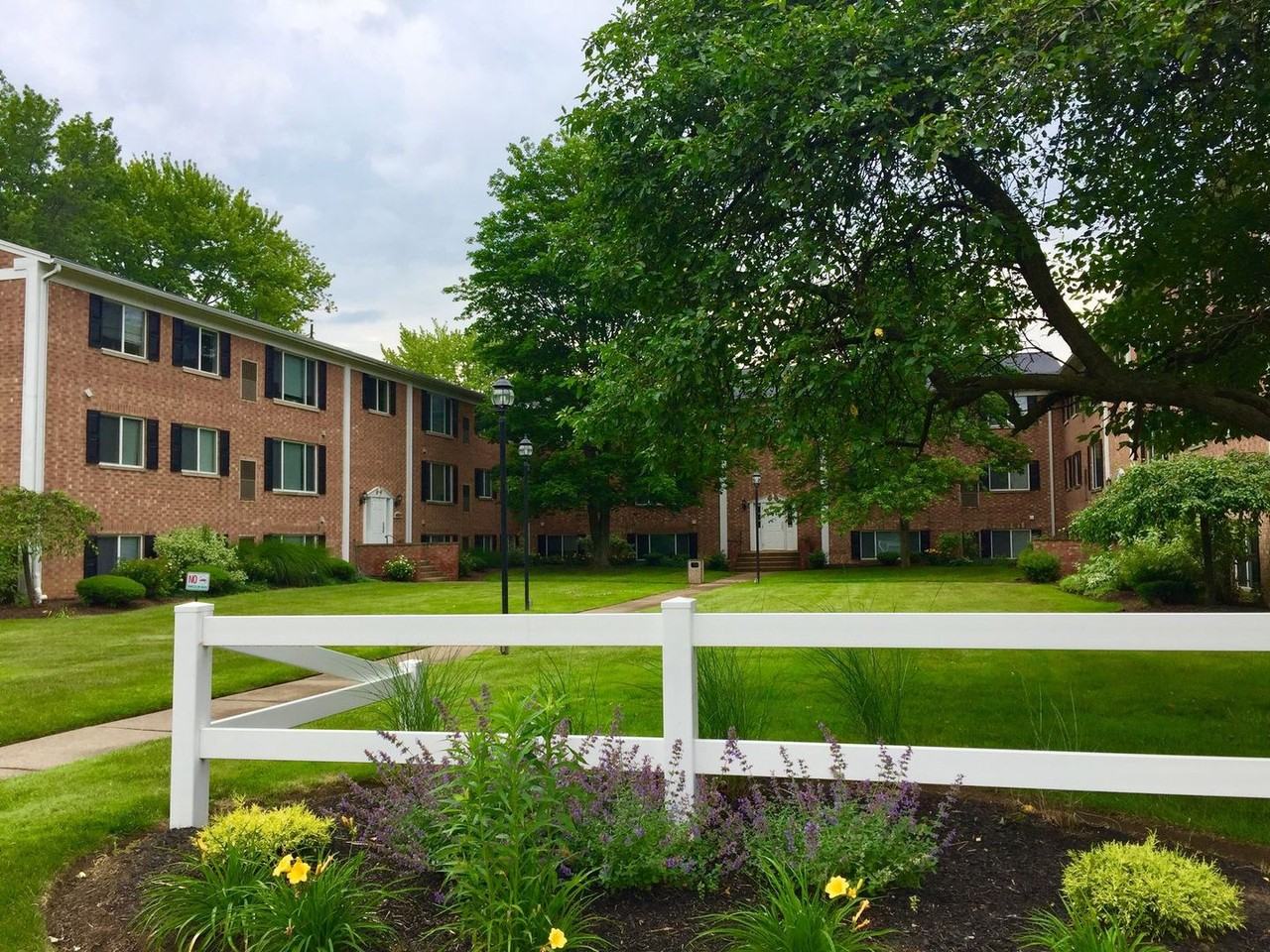 The Villas Of Madison - Photo 2 of 20