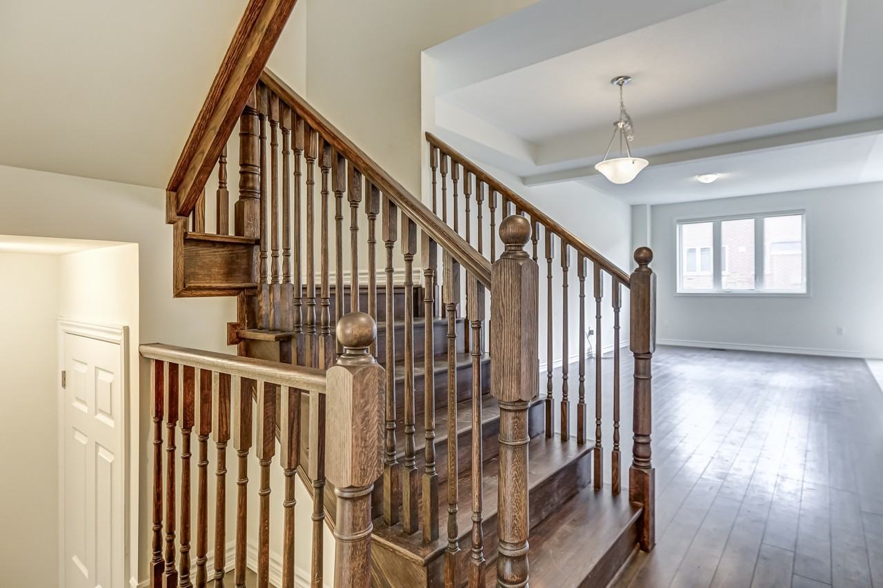 13 Sedgemoor St - Photo 3 of 50