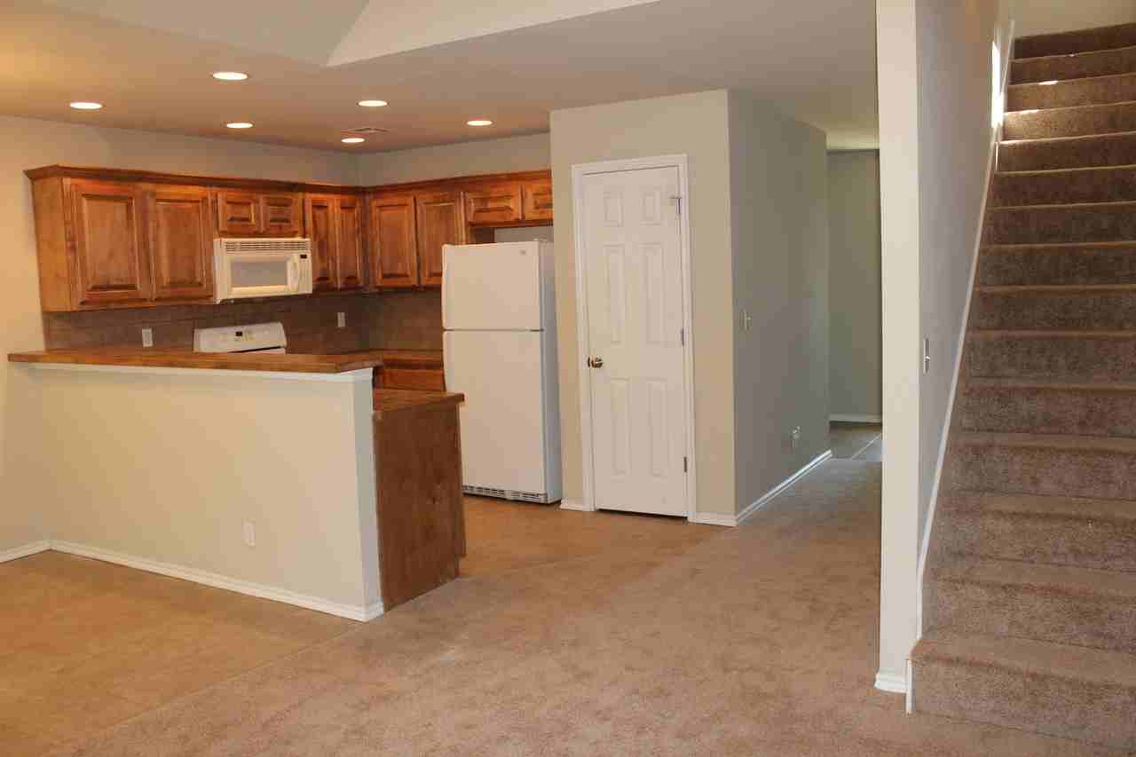 950/952 RC - Photo 2 of 13