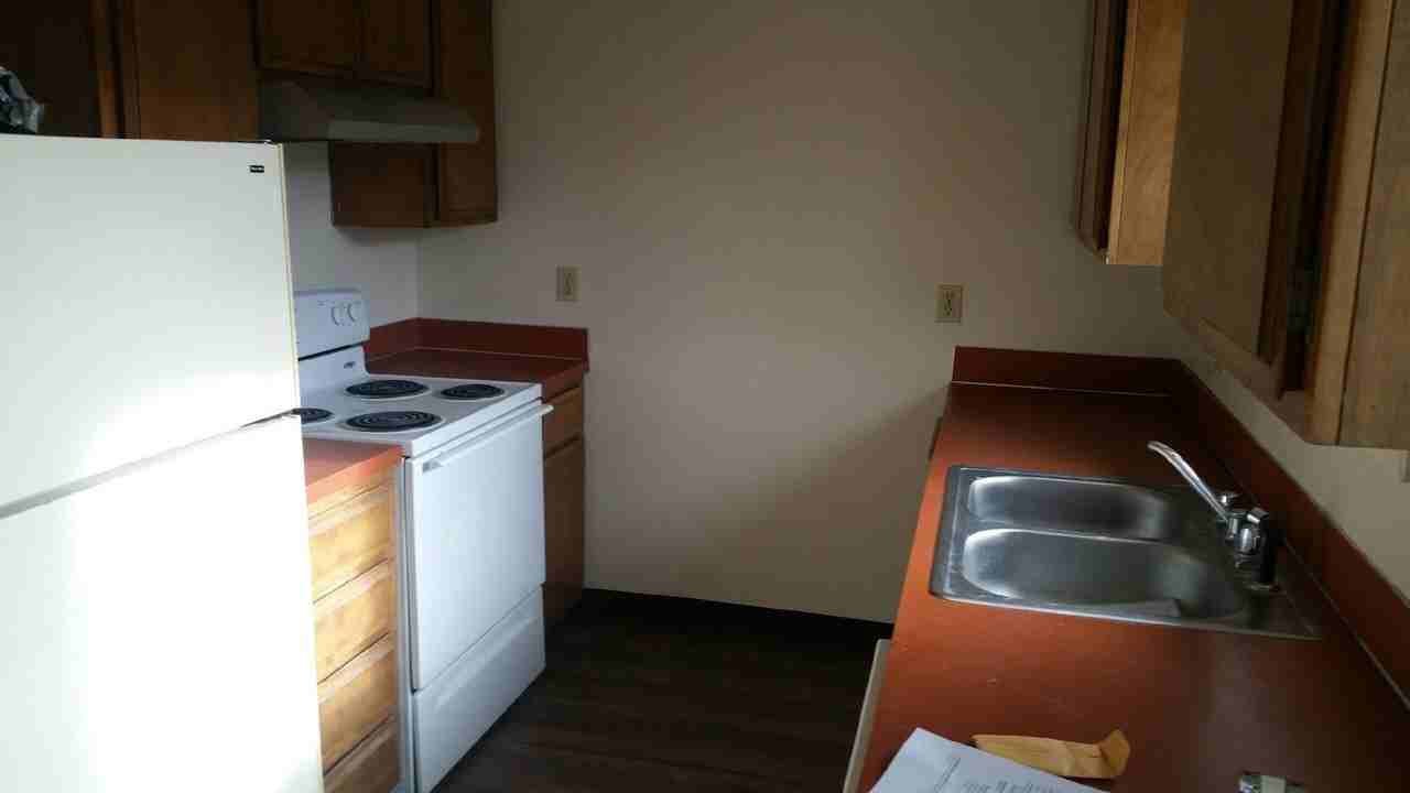 Plea1410/1412 - Photo 2 of 3