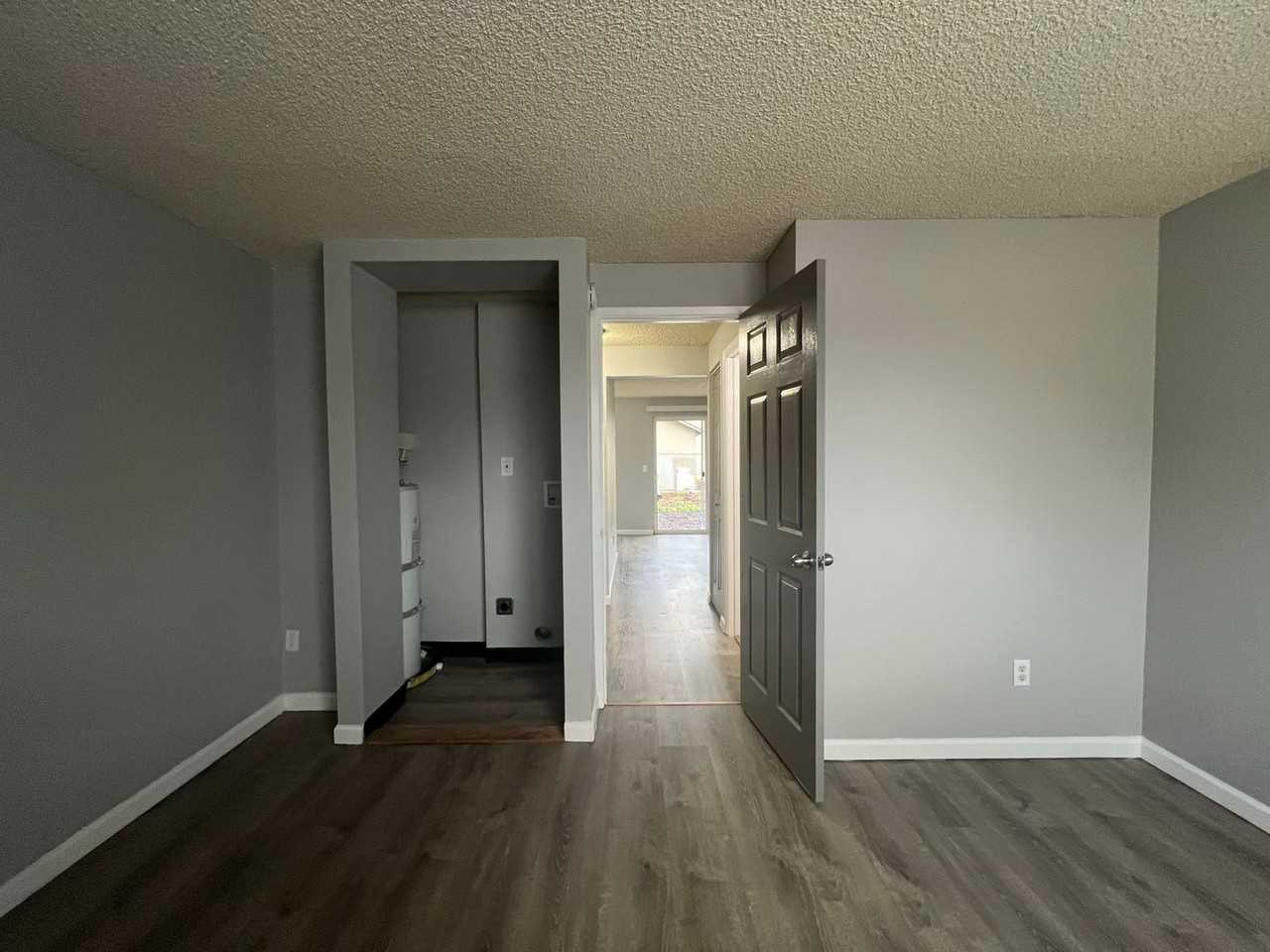 Evergreen Park - Photo 5 of 47