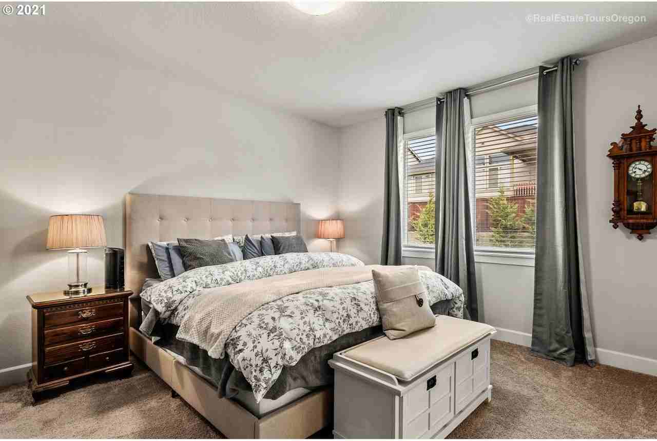 4756 S 19th St - Photo 2 of 26