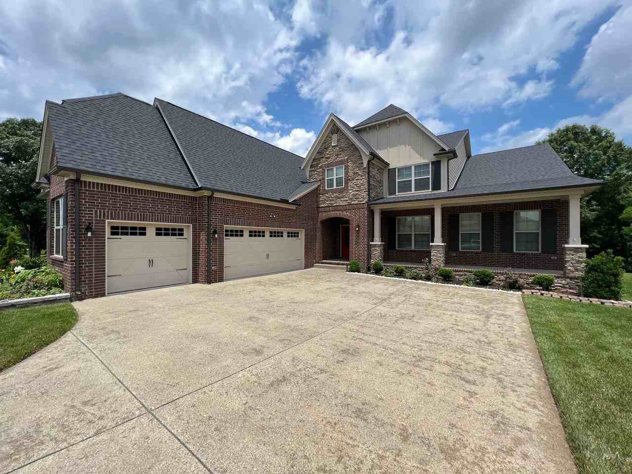 3191 Bradfield Dr - Photo 2 of 28
