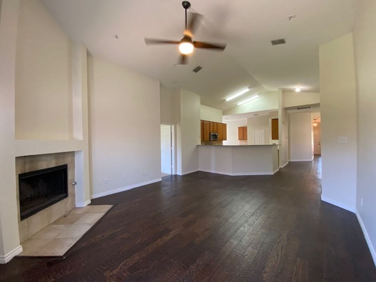 1202 Madison Dr - Photo 3 of 16