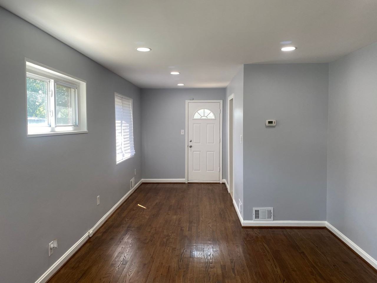 7203 Glenridge Dr - Photo 3 of 21