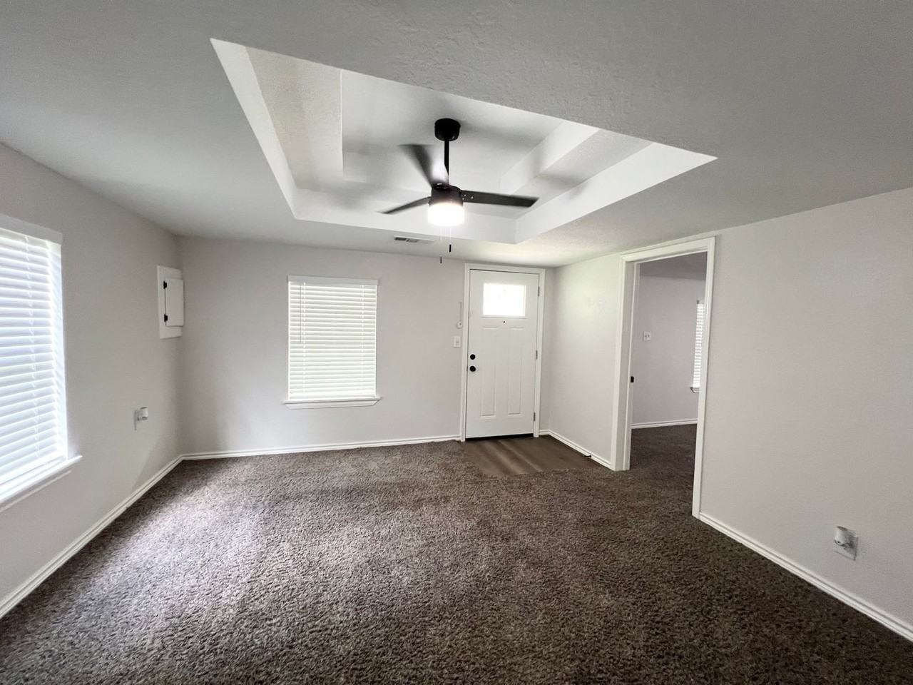 306 Aycock St - Photo 2 of 25