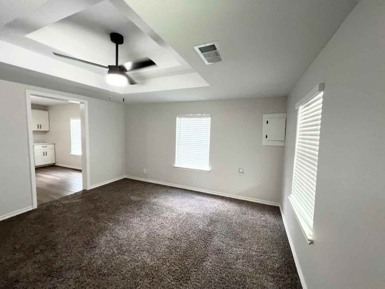 306 Aycock St - Photo 3 of 25