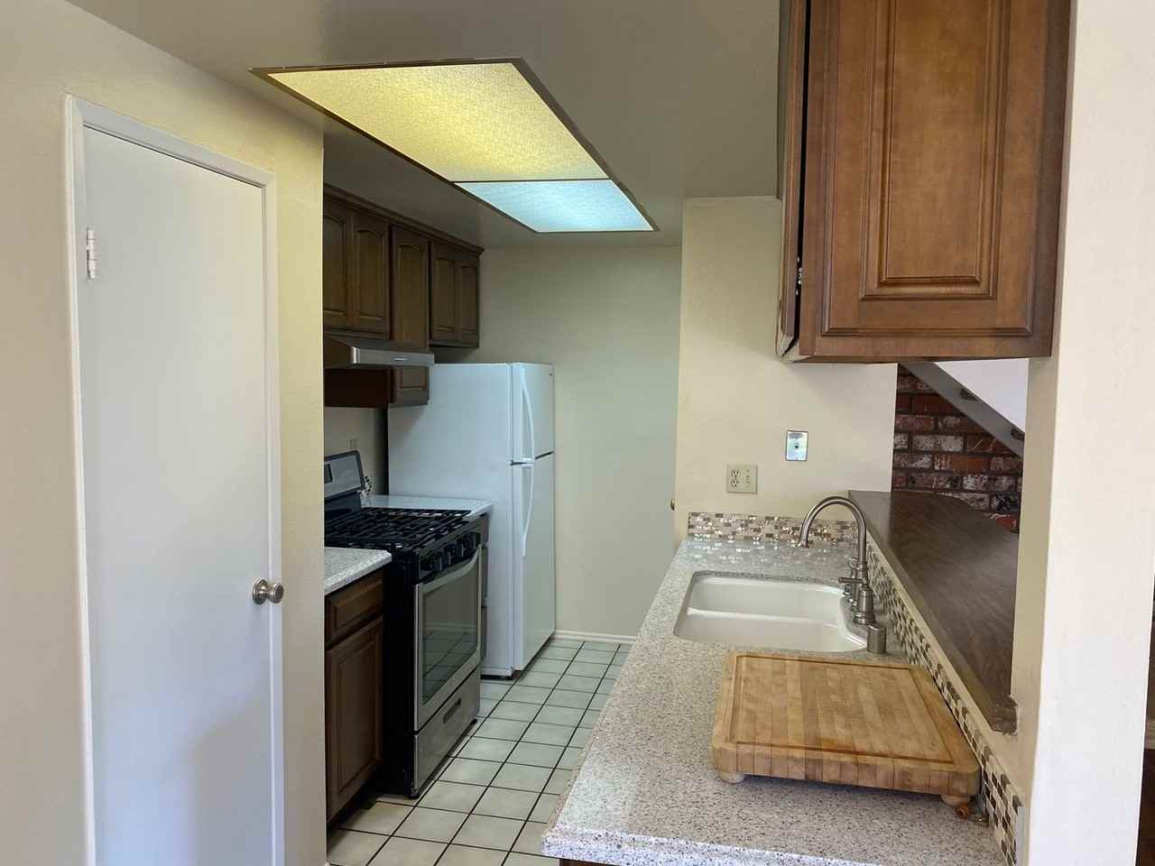 2059 Avenida Vista Delmonte #3 - Photo 4 of 12