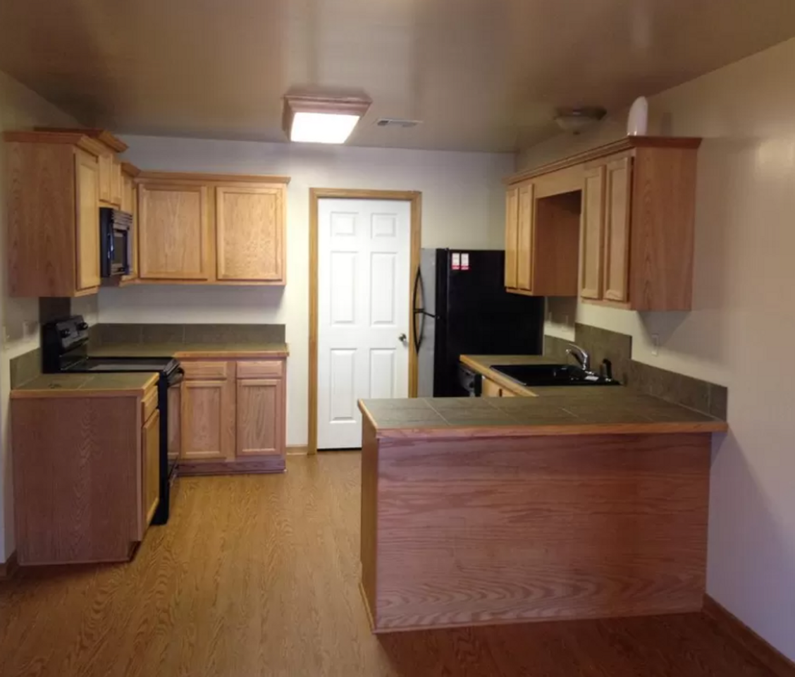 125 Carter - Photo 2 of 4