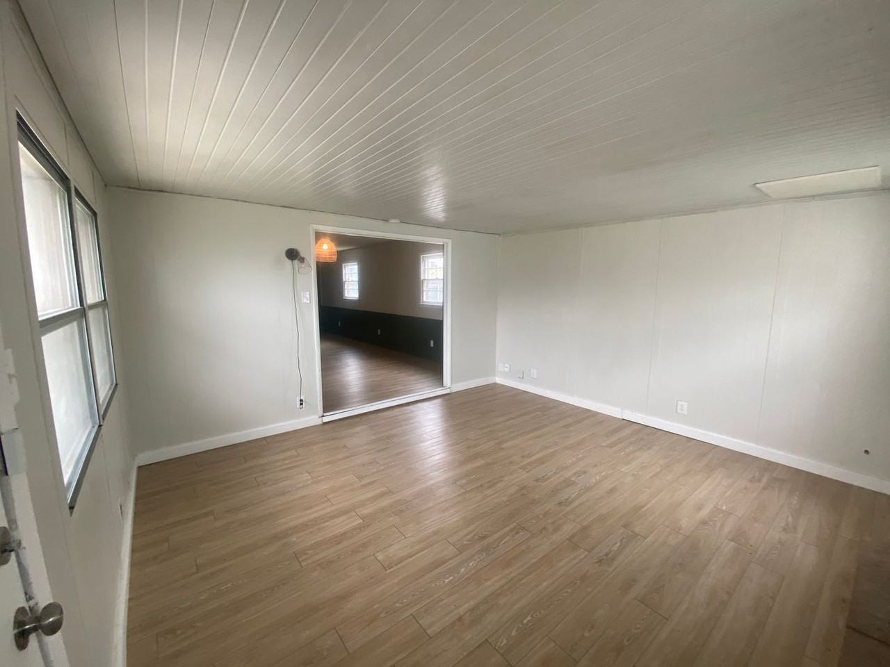 3104 48th St - Photo 5 of 19