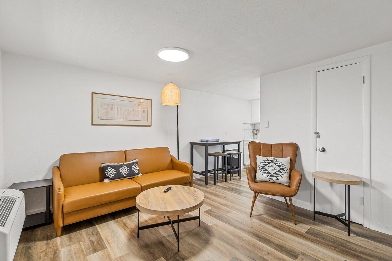 Venture on Route 66 - Photo 2 of 25