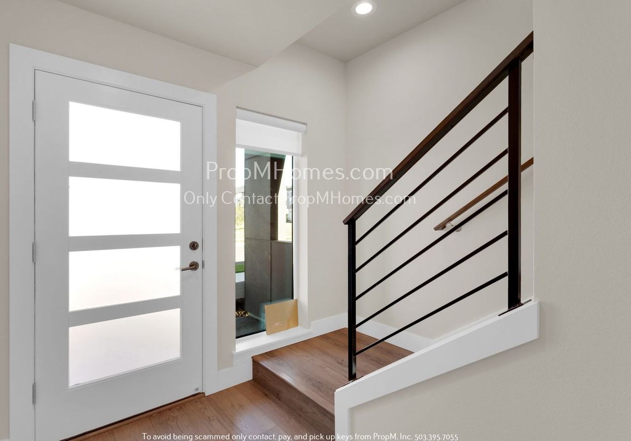 4089 Se 68th Ave - Photo 3 of 25