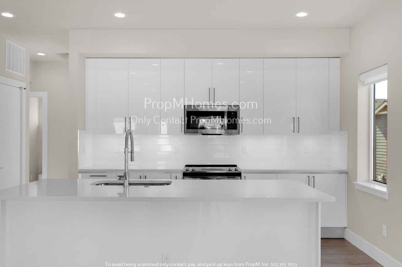 4089 Se 68th Ave - Photo 7 of 25