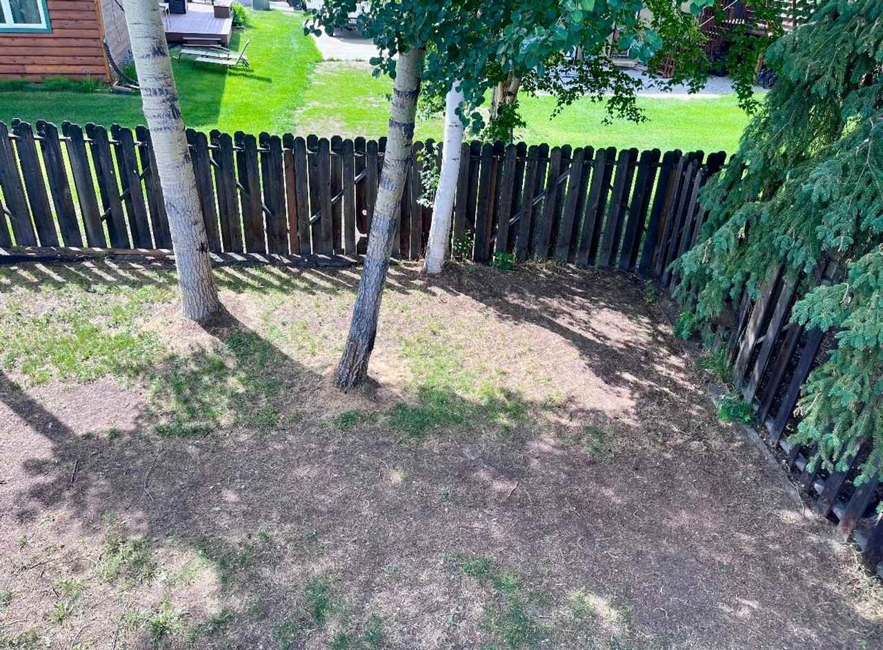 333 Carlton Dr - Photo 3 of 15