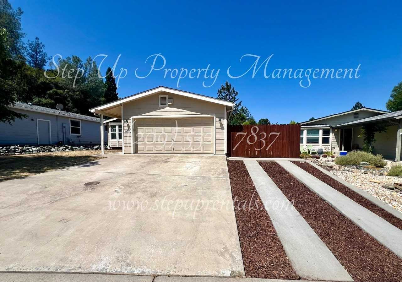 18516 Well House Dr - Photo 2 of 27