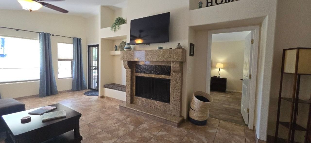 13850 N Hamilton Dr - Photo 3 of 28