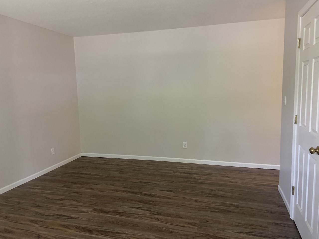 1015 Duke St #NA - Photo 2 of 8