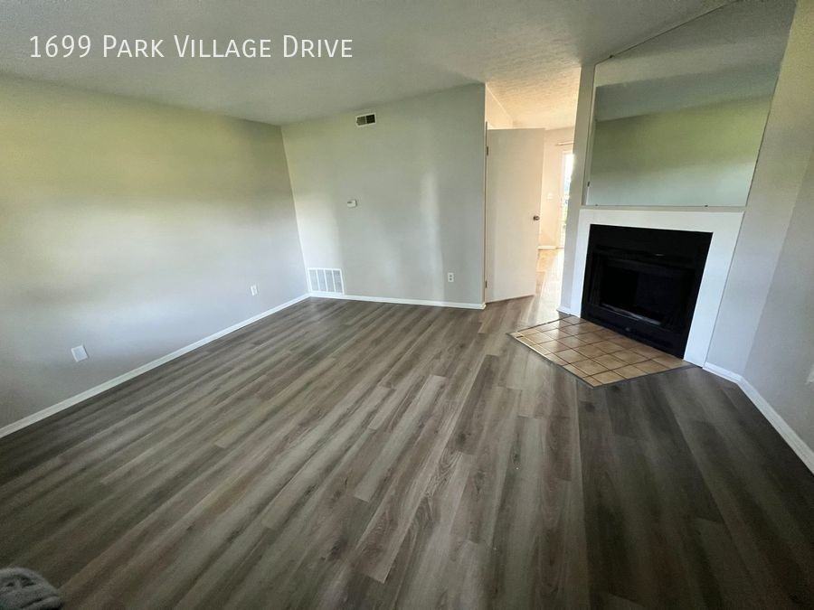 1699 Park Village Dr - Photo 2 of 18