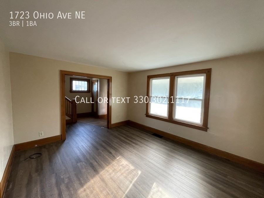 1723 Ohio Ave Ne - Photo 3 of 19