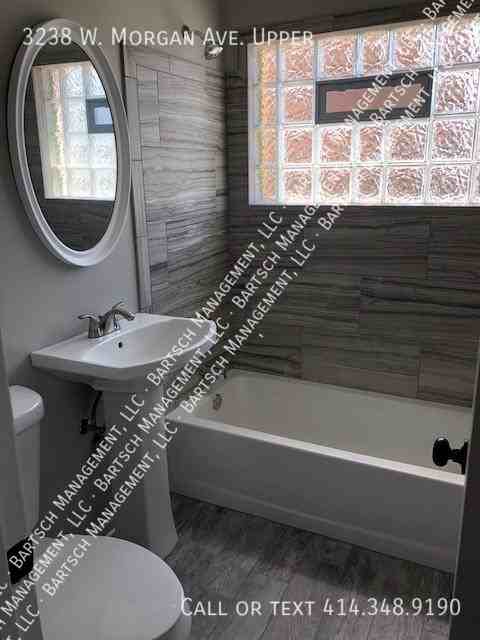 3238 W Morgan Ave Uppr - Photo 3 of 4