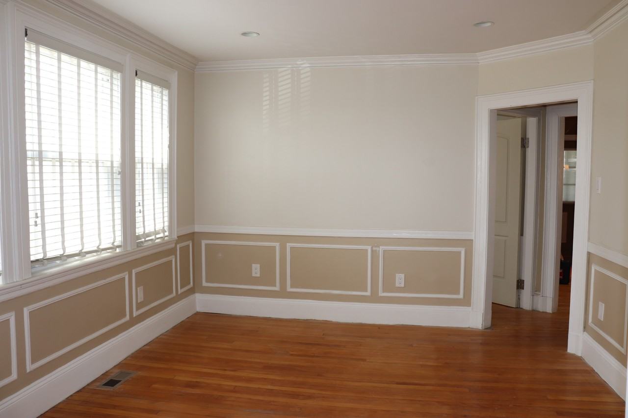 40 Beaumont St #1 - Photo 5 of 8
