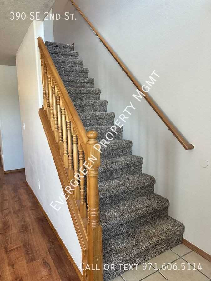 390 Se 2nd St - Photo 2 of 24