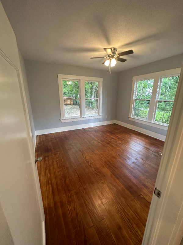 2512 Magnolia Street - Photo 4 of 12