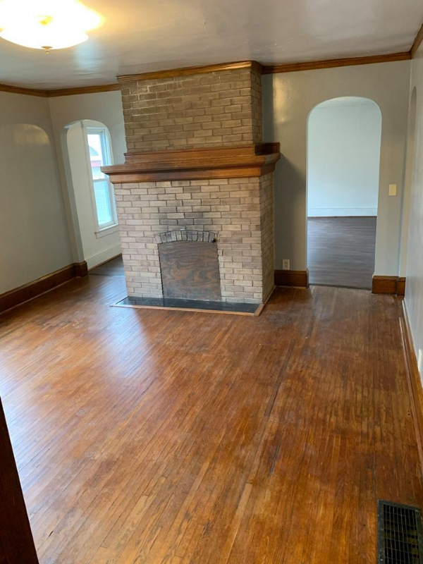 682 Beecher Ave #1 - Photo 3 of 13