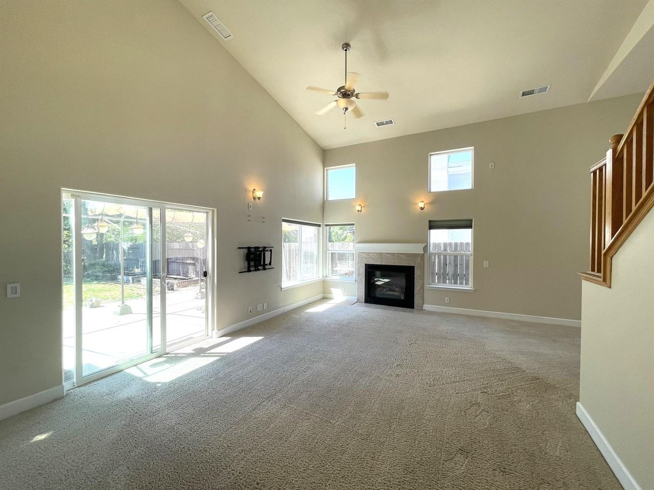 1 La Casa Ct #1 - Photo 2 of 16