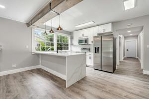 featured image of 186 22nd Ave N #1