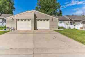 featured image of 1131 N 10th St