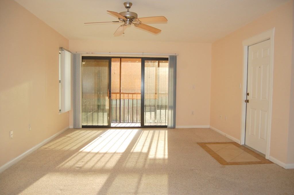 1345 Pine Ridge Cir E #B2 - Photo 3 of 12