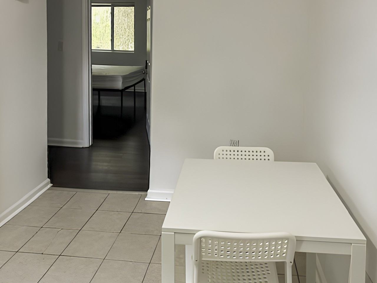 Holderness St Sw - Photo 3 of 6