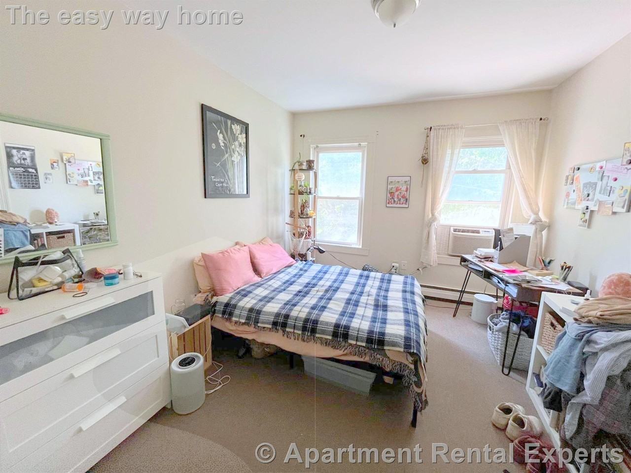 278 Washington St #3 - Photo 5 of 11