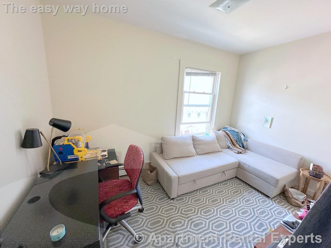 278 Washington St #3 - Photo 7 of 11