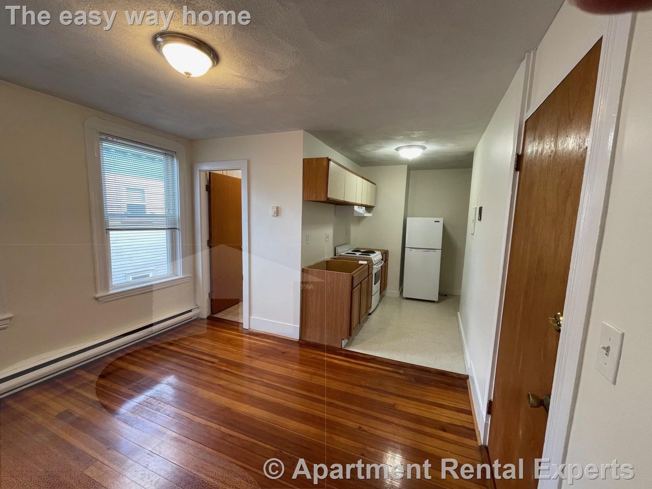14 Garrison Ave #9
