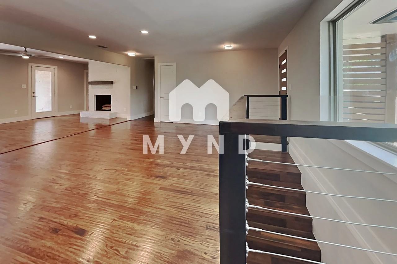 3628 Holliday Ct - Photo 3 of 30